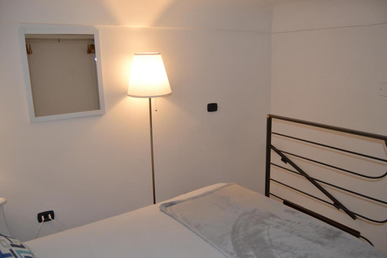 Casa Ginevra Apartment Brindisi Bagian luar foto
