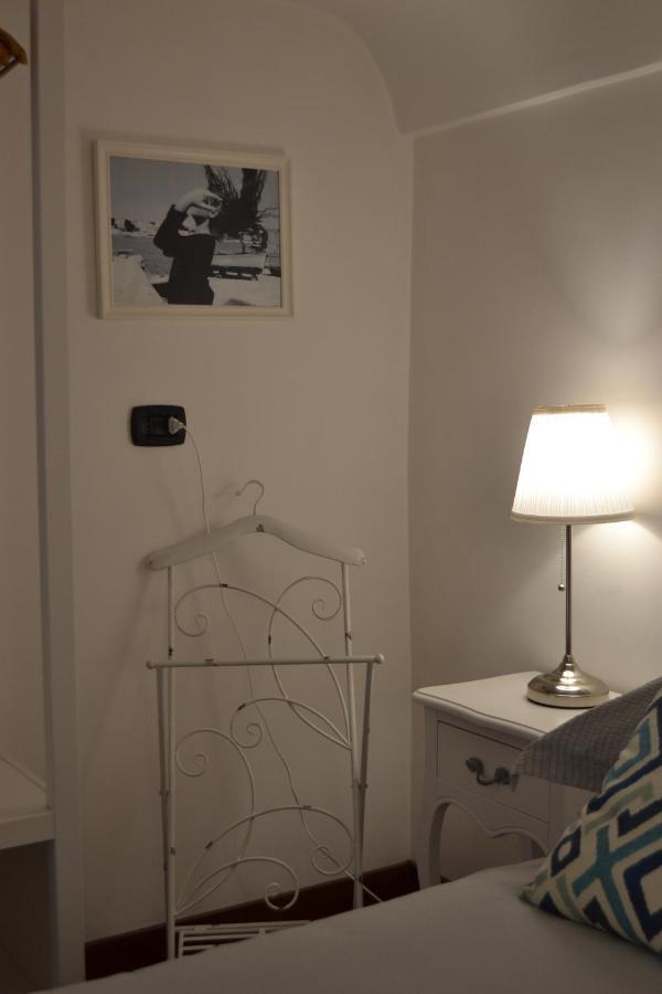 Casa Ginevra Apartment Brindisi Bagian luar foto